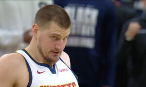 Podsumowanie wieczoru w NBA: Nuggets oddają 20-punktowy wolej przeciwko Warriors