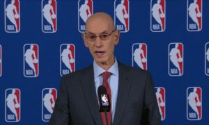 Adam Silver chce, aby Blazers wyremontowali swoją halę, ale zostali w Portland!