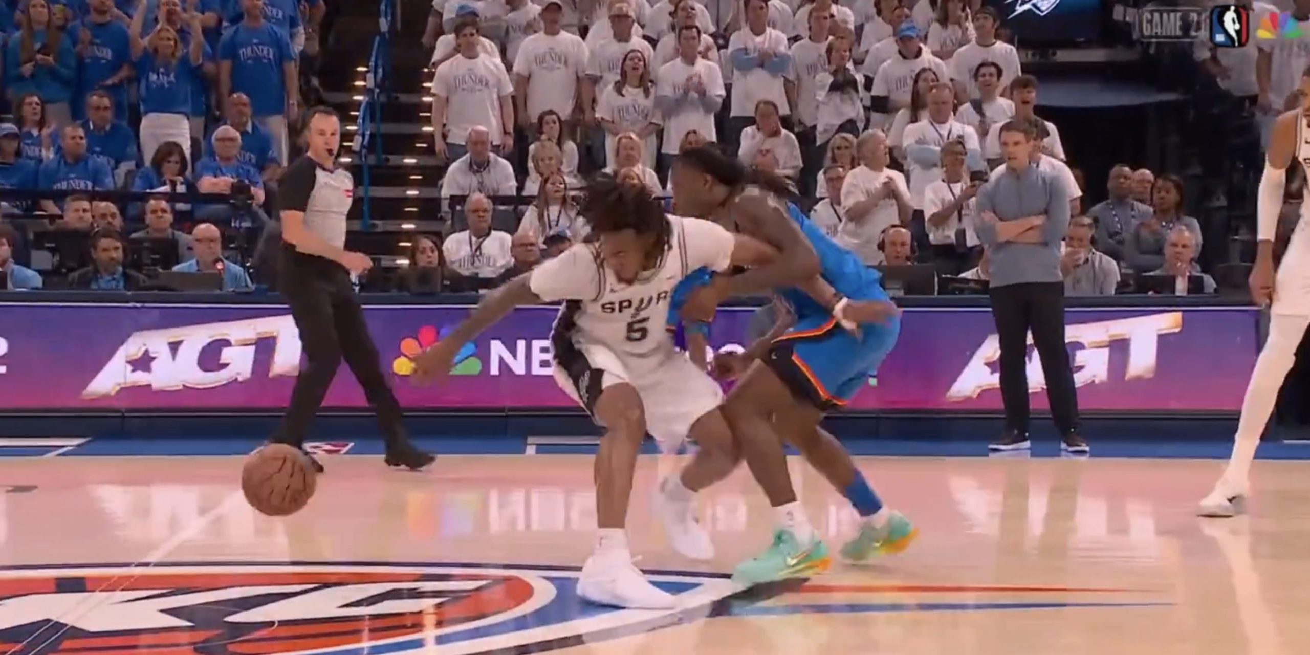 20 strat w dwóch meczach dla Stephon Castle, 42 dla Spurs: szybki, De’Aaron Fox…