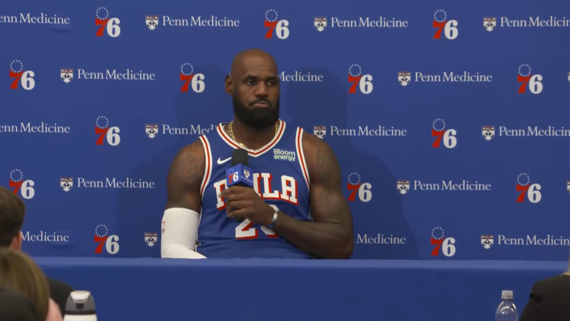 Pierwsze zdjęcia LeBrona Jamesa w koszulce Sixers!