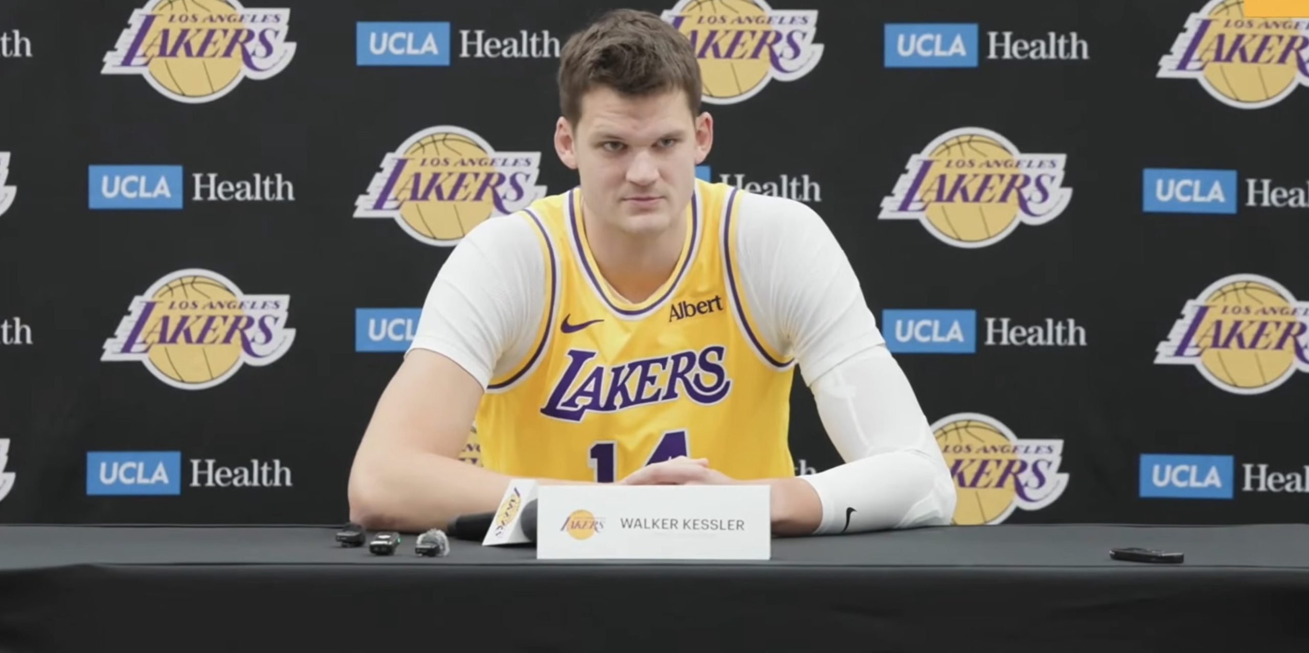 Walker Kessler obiecuje Lakersom „potężną” obronę…
