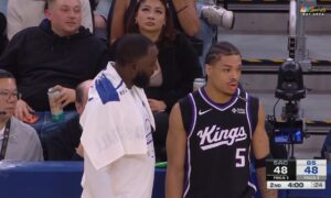 Kiedy Draymond Green radzi Dariusowi Acuffowi Jr., aby częściej rzucał piłką…