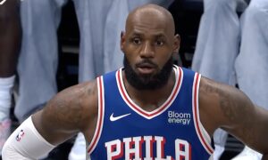 LeBron James zadebiutował w Sixers: pomiędzy rzutami wolnymi i podaniami bez spojrzenia!